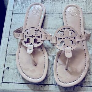 Tory Burch Women's Beige Sandals